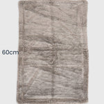 Das Dry Towel von LUFIP in der Größe 40 cm x 60 cm, ausgebreitet auf neutralem, weißem Hintergrund. Die präzisen Maße sind direkt auf dem Bild angegeben, um die perfekte Dimension für den Einsatz auf verschiedenen Oberflächen zu verdeutlichen.