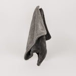 Dry Towel: Das ultraweiche Mikrofasertuch für streifenfreies Trocknen! Extrem saugfähig, sanft zu allen Oberflächen und vielseitig einsetzbar – perfekt für Haushalt & Auto.

