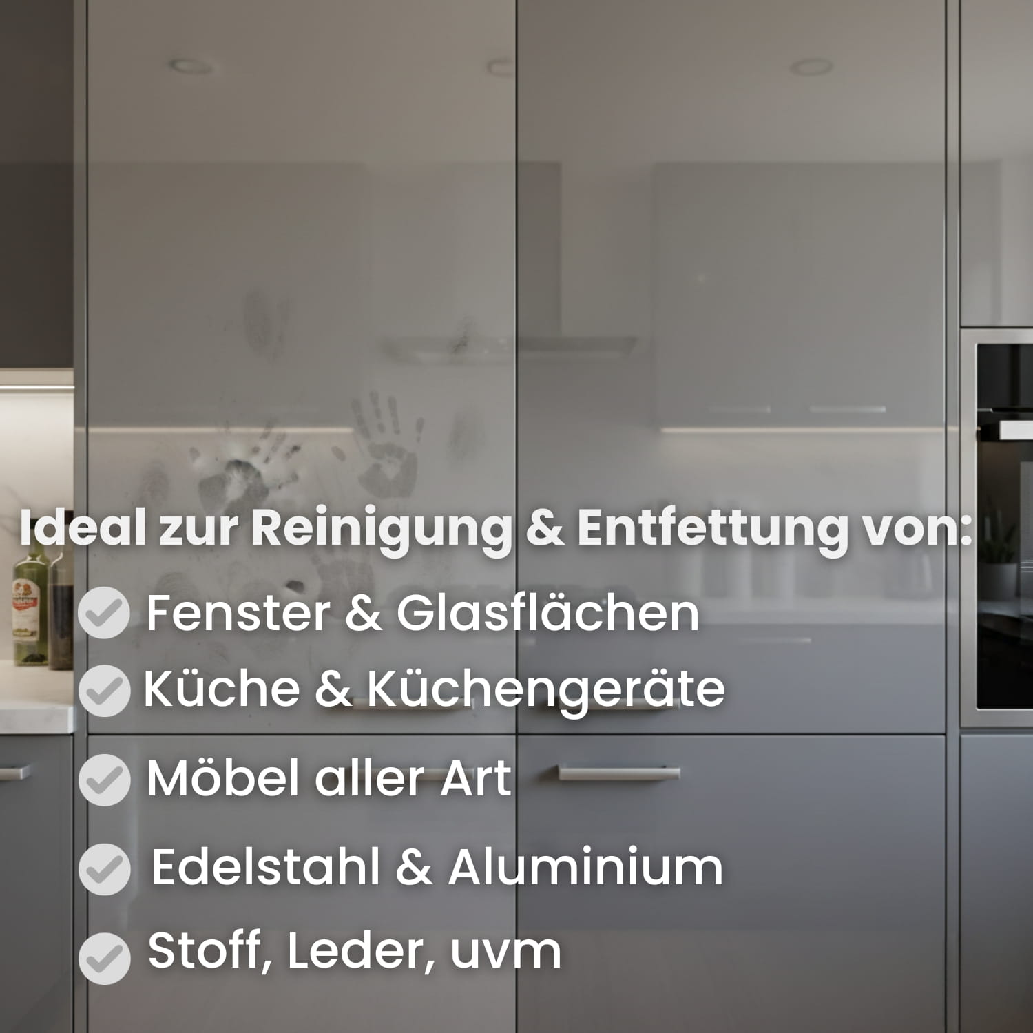 Magic Foam entfernt Fingerabdrücke, Fett und Schmutz von Möbeloberflächen, Glasflächen und Küchenfronten. Aktivschaum haftet auf der Oberfläche und reinigt streifenfrei.